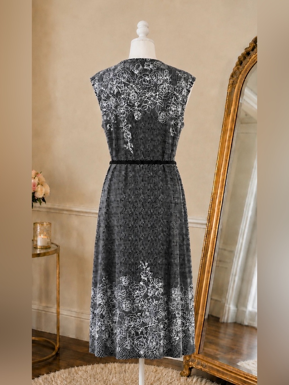 Beautiful dress π - Picture 2 of 10